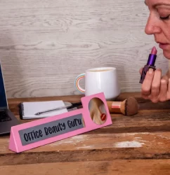DK1021___Wooden_Desk_Sign___Office_Beauty_Guru___35_4fb2