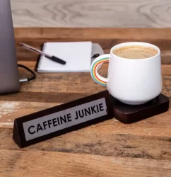 DK1022___Wooden_Desk_Sign___Caffeine_Junkie___34_cropped_803c